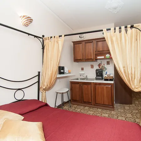 Tarchon Luxury فندق مبيت وإفطار 3*