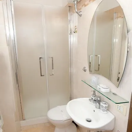 Bed & Breakfast Tarchon Luxury 3*