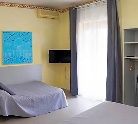 Tarchon Luxury 3*
