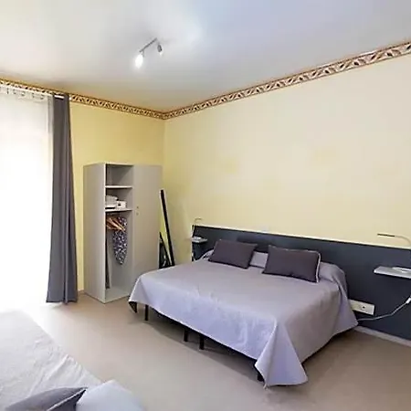 فندق مبيت وإفطار Tarchon Luxury 3*