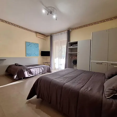 Frühstückspension Tarchon Luxury 3*