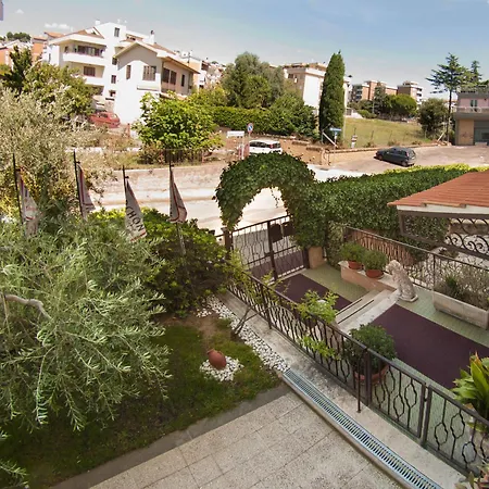 Tarchon Luxury 3*